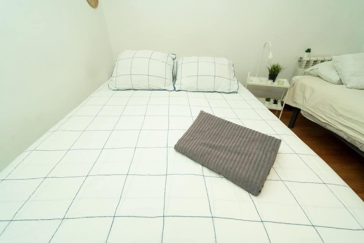 Plaza Angel Street, Private Rooms — Fotos 1